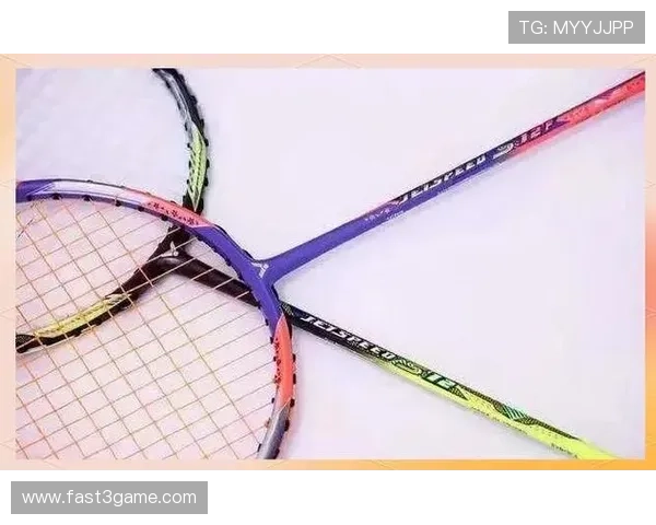 如何根据个人需求与打球风格选择适合的羽毛球拍